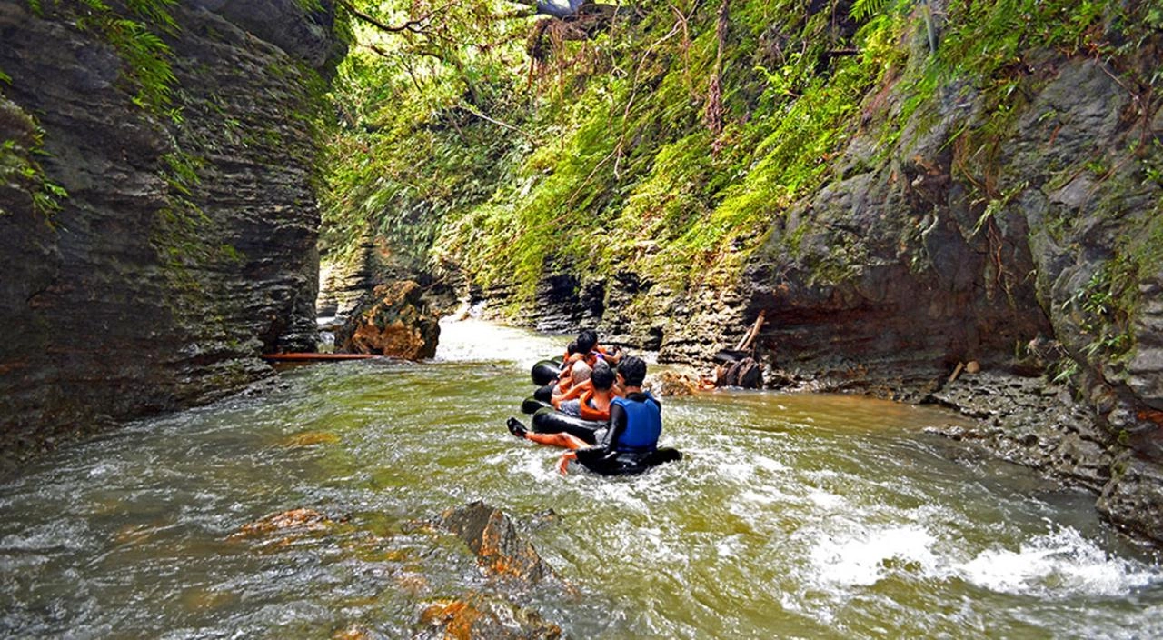 River Tubing Green Santirah